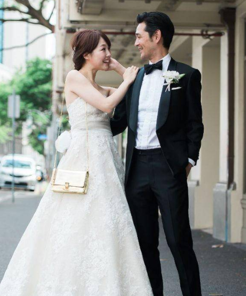 西服定做廠家，西裝訂做，婚禮西服定做